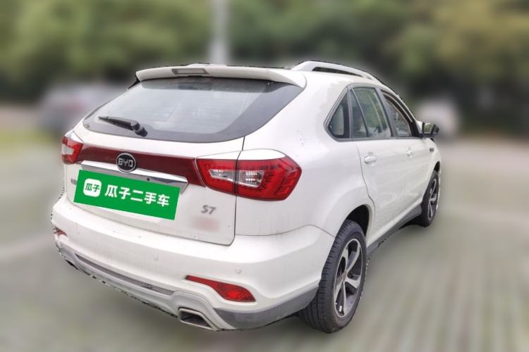 Used BYD S7 2016 2.0T Automatic Prestige Plus Rear Right 45 Deg