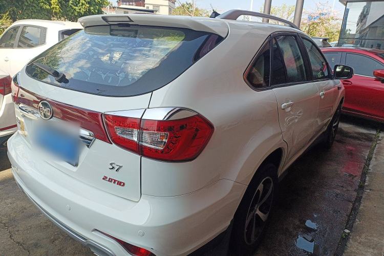 Used BYD S7 2016 2.0T Automatic Prestige Plus Rear Right 45 Deg