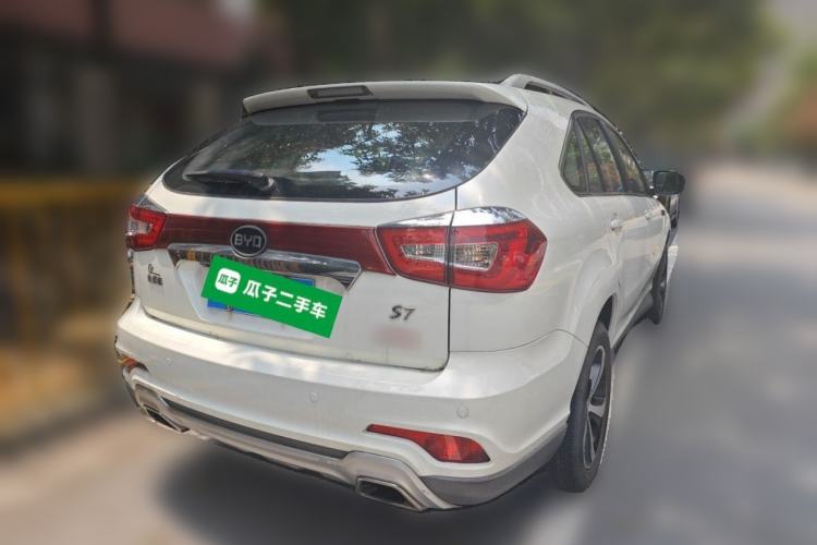 Used BYD S7 2016 2.0T Automatic Prestige Plus Rear Right 45 Deg