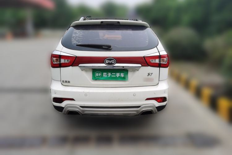 Used BYD S7 2016 2.0T Automatic Prestige Plus Rear