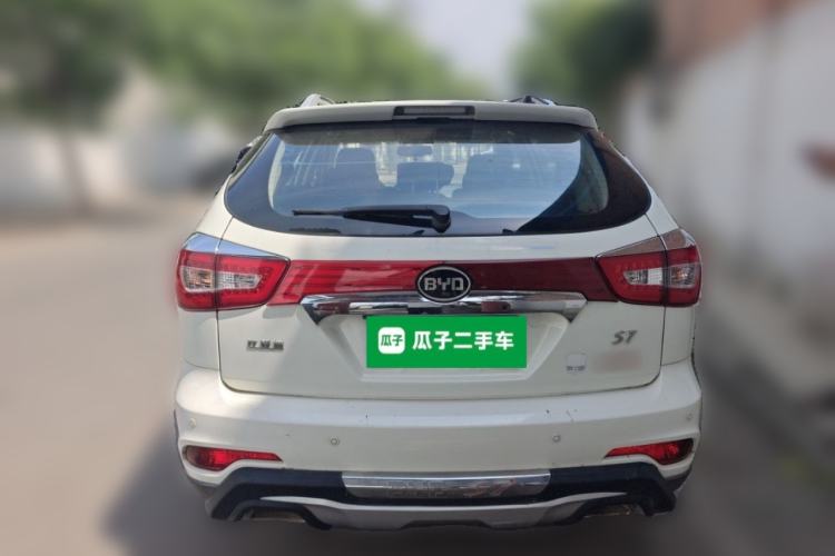 Used BYD S7 2016 2.0T Automatic Prestige Edition Rear