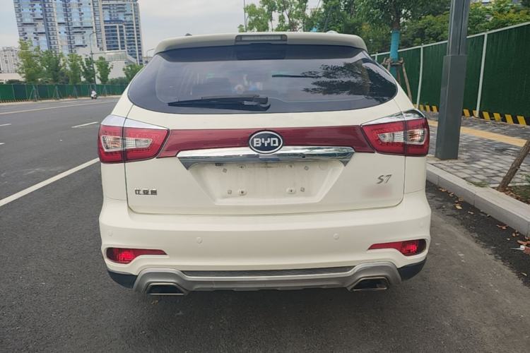 Used BYD S7 2016 2.0T Automatic Prestige Plus Rear