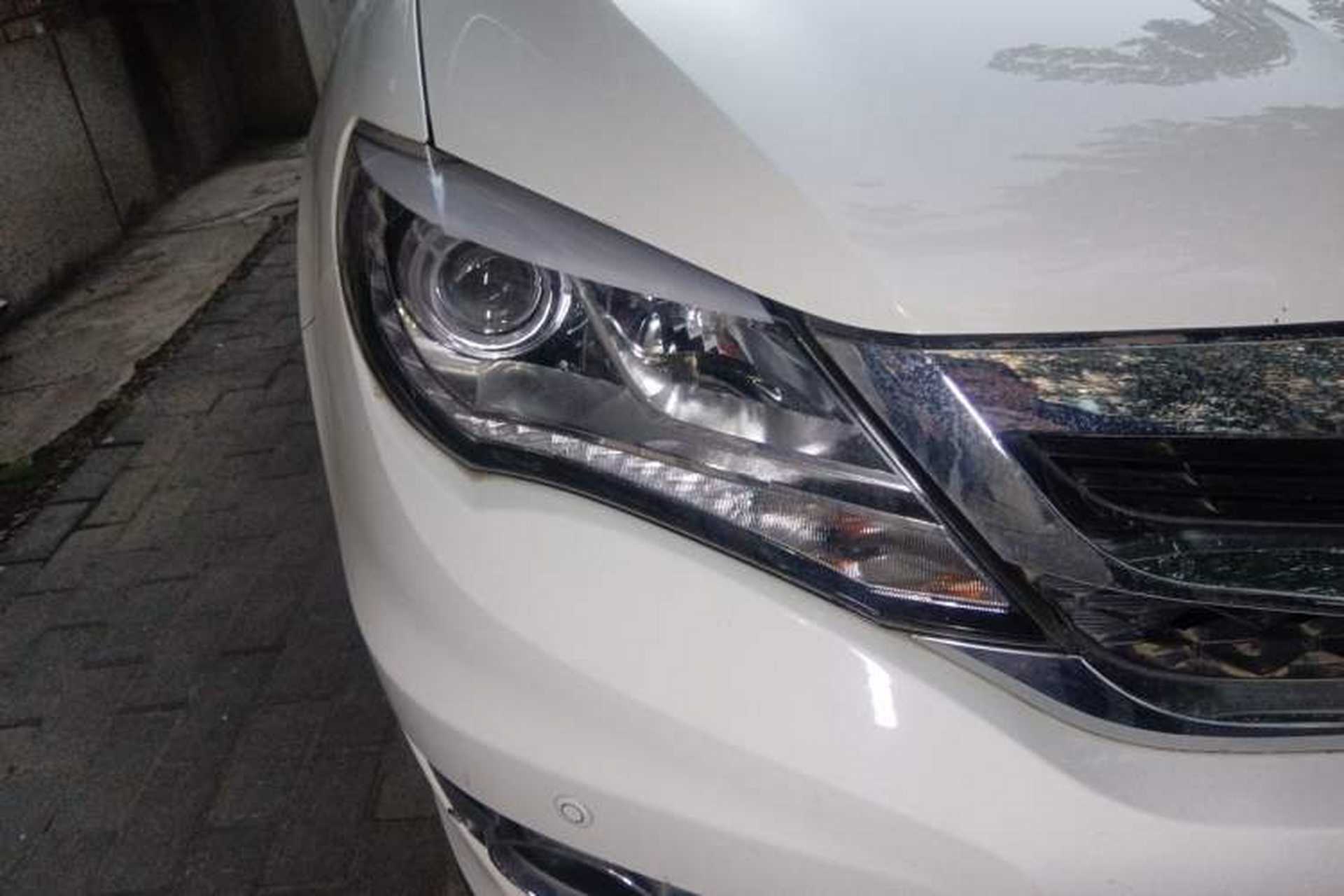 Used BYD S7 2016 2.0T Automatic Flagship Plus Right Front Headlight