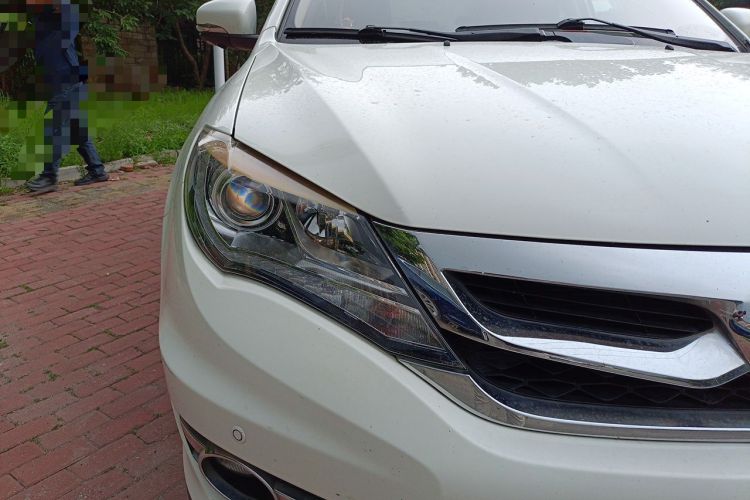 Used BYD S7 2016 1.5T Manual Luxury Edition Right Front Headlight