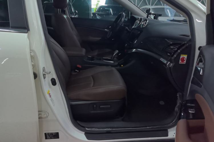 Used BYD S7 2016 2.0T Automatic Prestige Plus Right Front Seat