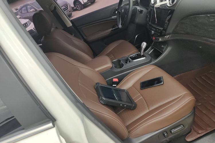 Used BYD S7 2016 2.0T Automatic Prestige Plus Right Front Seat