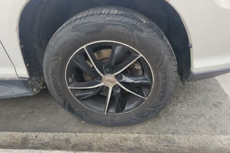 Used BYD S7 2016 1.5T Manual Luxury Edition Right Front Wheel Hub