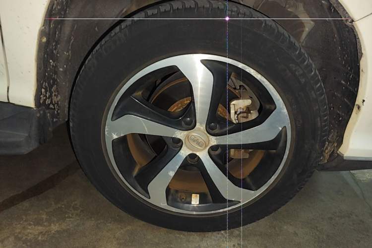 Used BYD S7 2016 2.0T Automatic Prestige Plus Right Front Wheel Hub