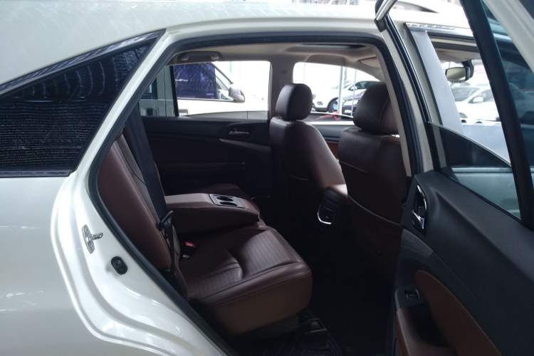 Used BYD S7 2016 1.5T Manual Luxury Edition Right Rear Seat