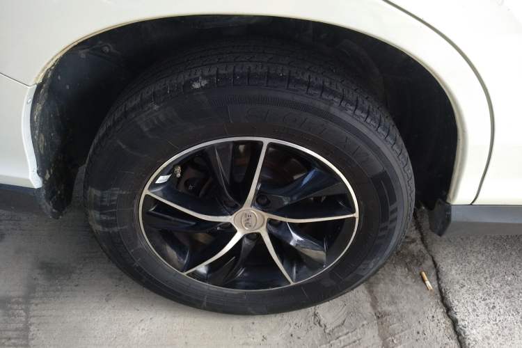 Used BYD S7 2016 1.5T Manual Luxury Edition Right Rear Wheel Hub