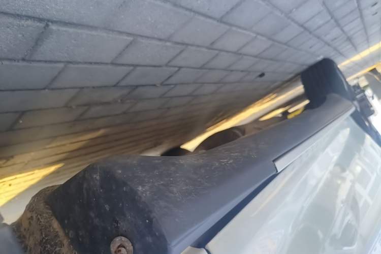 Used BYD S7 2016 2.0T Automatic Prestige Edition Right Side Sill