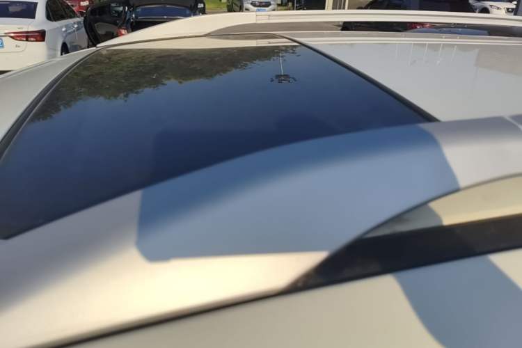 Used BYD S7 2016 2.0T Automatic Prestige Edition Roof