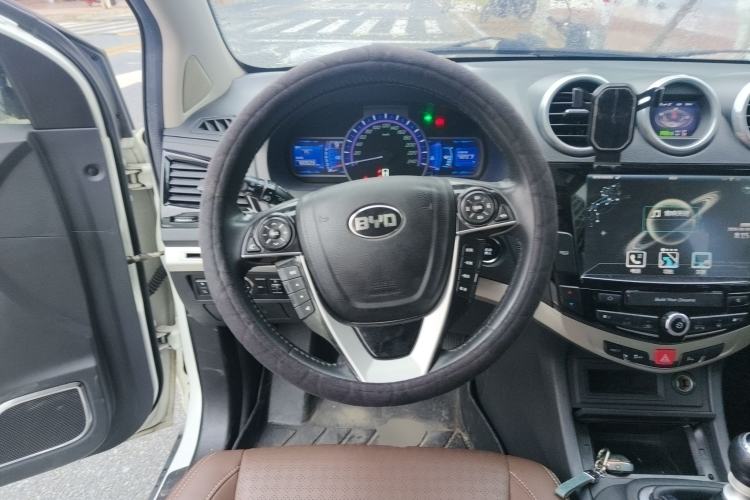 Used BYD S7 2016 1.5T Manual Luxury Edition Steering Wheel