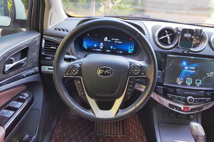 Used BYD S7 2016 2.0T Automatic Flagship Plus Steering Wheel