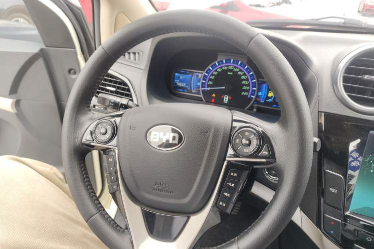 Used BYD S7 2016 1.5T Manual Luxury Edition Steering Wheel