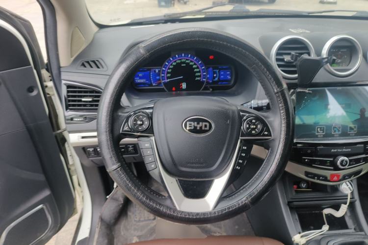 Used BYD S7 2016 1.5T Manual Luxury Edition Steering Wheel