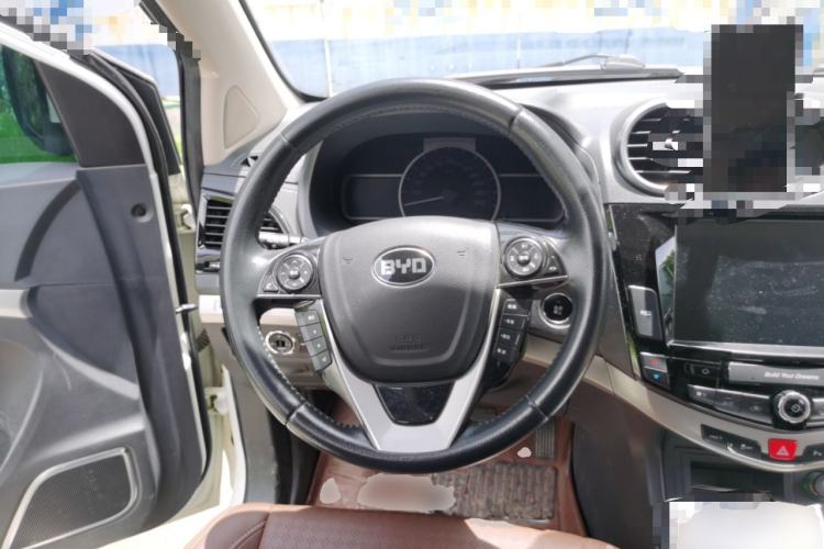 Used BYD S7 2016 1.5T Manual Luxury Edition Steering Wheel