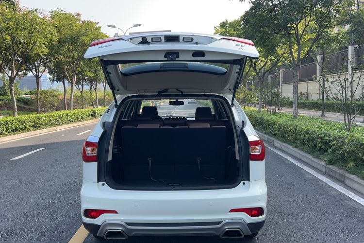 Used BYD S7 2016 1.5T Manual Luxury Edition Trunk