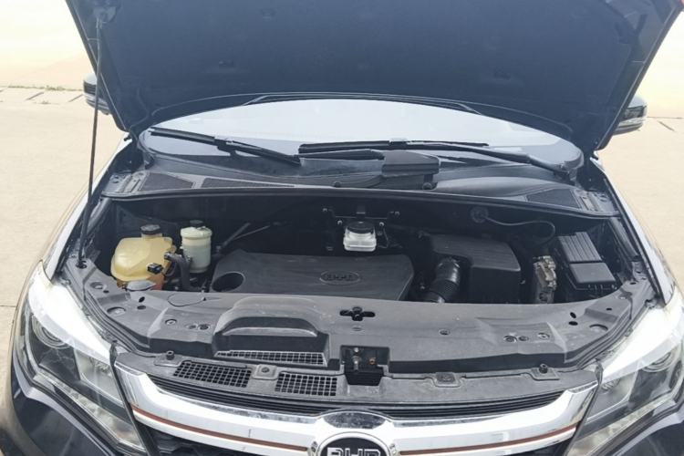 Used BYD S7 2017 1.5T Manual Luxury Model Engine Bay