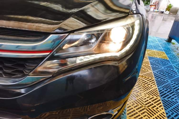 Used BYD S7 2017 2.0T Automatic Prestige Edition Left Front Headlight