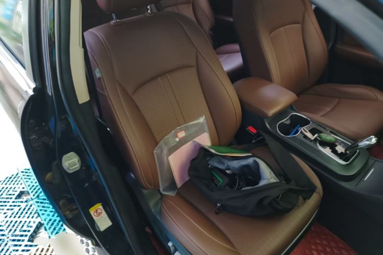 Used BYD S7 2017 2.0T Automatic Prestige Edition Right Front Seat
