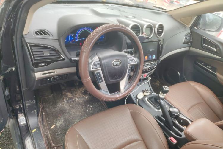 Used BYD S7 2017 1.5T Manual Luxury Model Steering Wheel