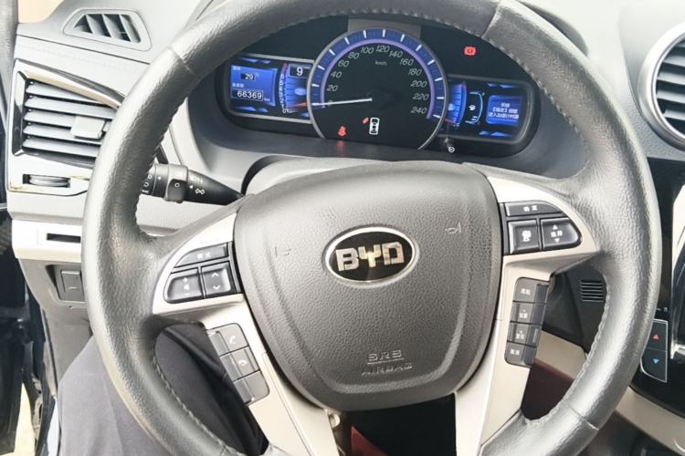 Used BYD S7 2017 1.5T Manual Luxury Model Steering Wheel
