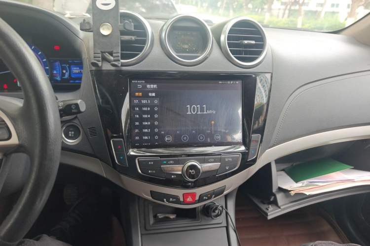 Used BYD S7 2017 1.5T Manual Luxury Model Audio And AC Panel