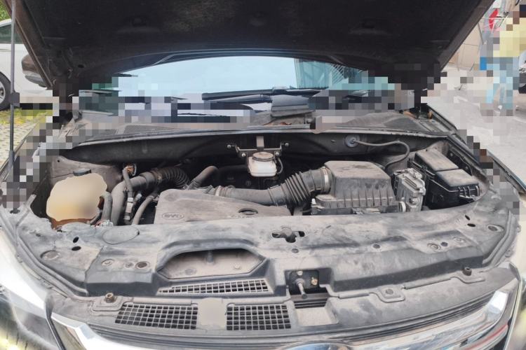 Used BYD S7 2017 2.0T Automatic Prestige Edition Engine Bay