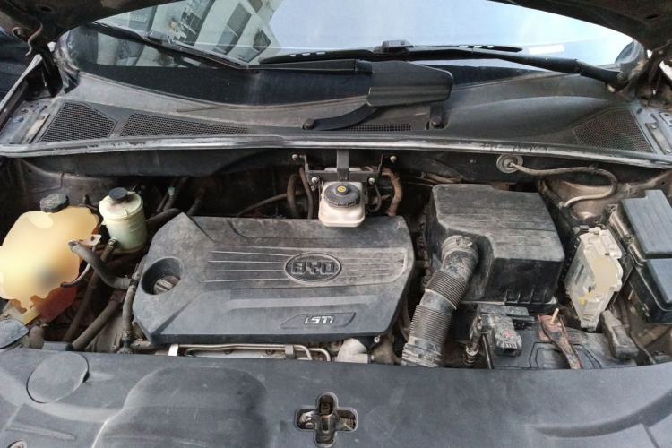 Used BYD S7 2017 1.5T Manual Luxury Model Engine Bay