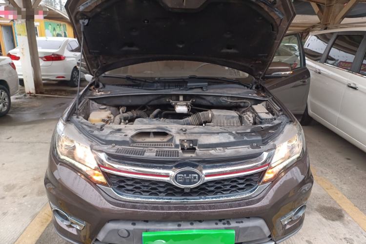 Used BYD S7 2017 2.0T Automatic Luxury Model Engine Bay
