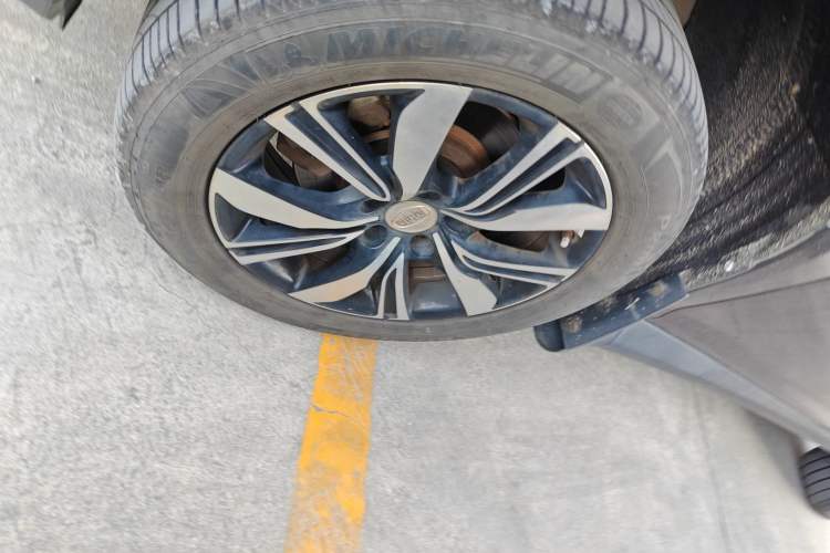 Used BYD S7 2017 2.0T Automatic Prestige Edition Exterior 1