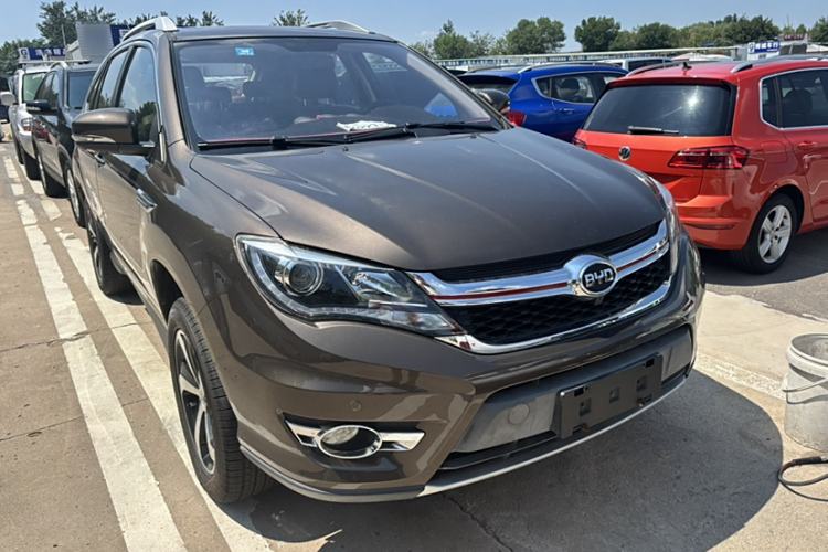 Used BYD S7 2017 2.0T Automatic Luxury Model Exterior 1