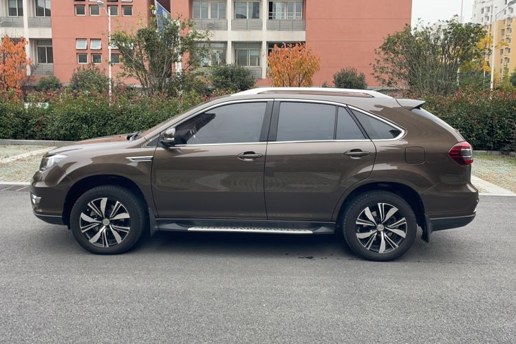 Used BYD S7 2017 2.0T Automatic Prestige Edition Exterior 2