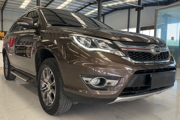 Used BYD S7 2017 1.5T Manual Luxury Model Exterior 5
