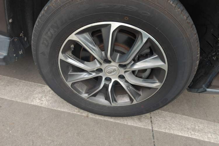 Used BYD S7 2017 1.5T Manual Luxury Model Exterior 7