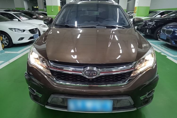 Used BYD S7 2017 2.0T Automatic Prestige Edition Front