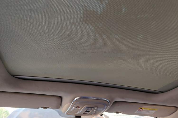 Used BYD S7 2017 2.0T Automatic Prestige Edition Headliner