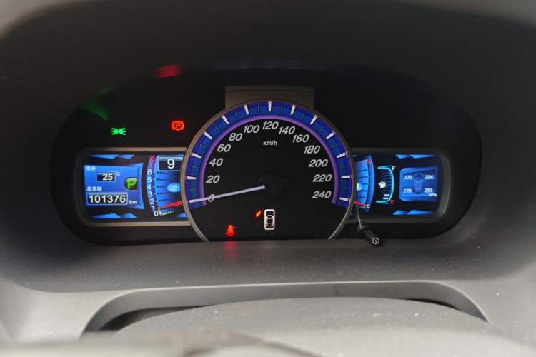 Used BYD S7 2017 2.0T Automatic Prestige Edition Instrument Cluster