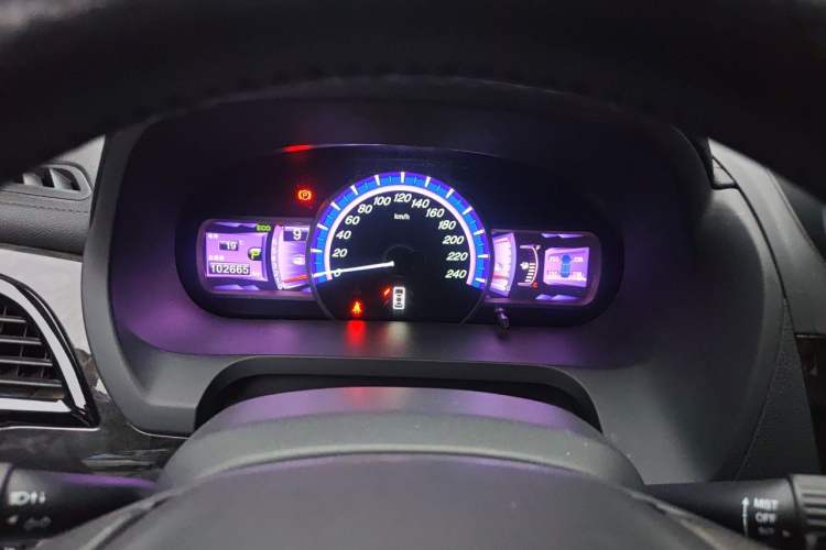 Used BYD S7 2017 2.0T Automatic Luxury Model Instrument Cluster