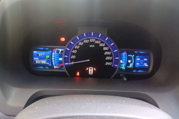 Used BYD S7 2017 2.0T Automatic Prestige Edition Instrument Cluster