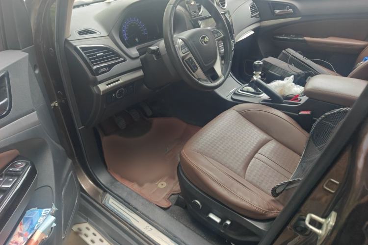 Used BYD S7 2017 1.5T Manual Luxury Model Interior 3