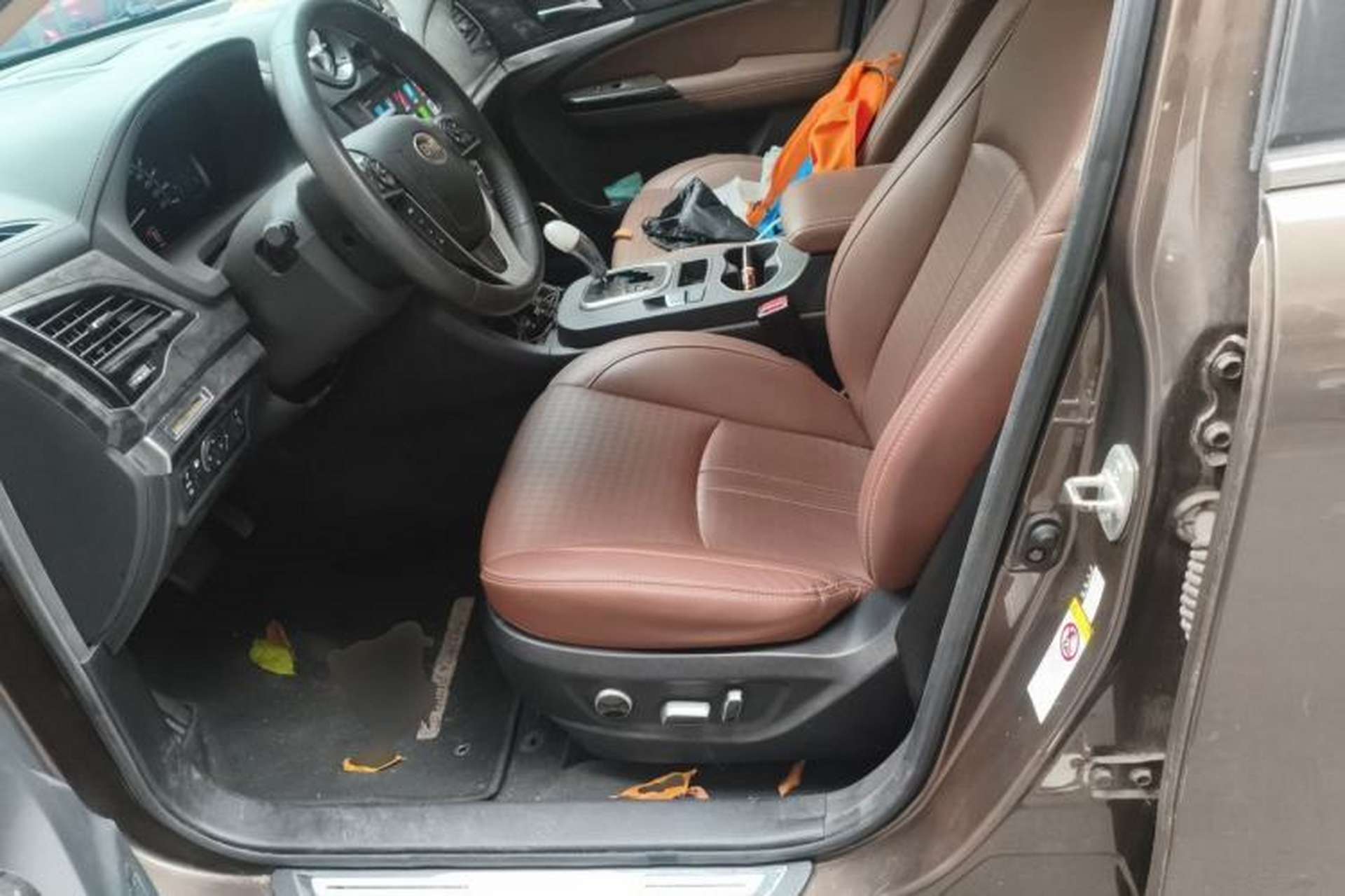 Used BYD S7 2017 2.0T Automatic Prestige Edition Left Front Seat