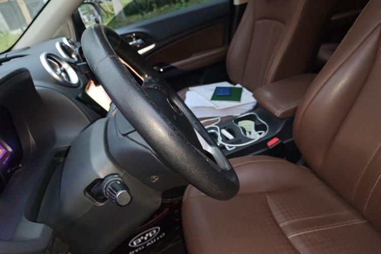 Used BYD S7 2017 2.0T Automatic Luxury Model Left Front Seat