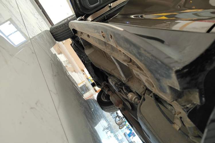 Used BYD S7 2017 1.5T Manual Luxury Model Left Side Sill