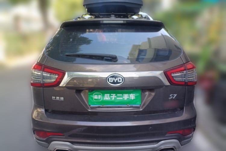 Used BYD S7 2017 2.0T Automatic Prestige Edition Rear