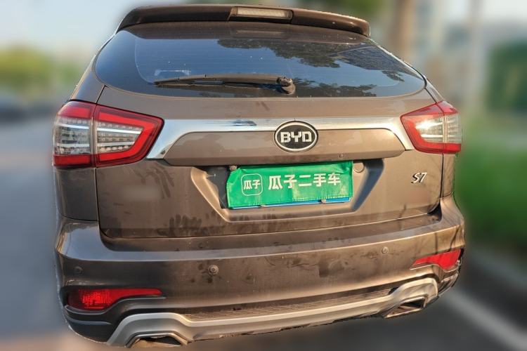 Used BYD S7 2017 2.0T Automatic Prestige Edition Rear
