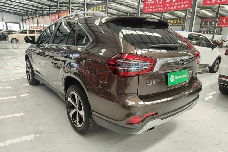 Used BYD S7 2017 2.0T Automatic Luxury Model Rear Left 45 Deg