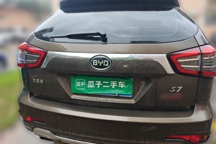 Used BYD S7 2017 2.0T Automatic Prestige Edition Rear