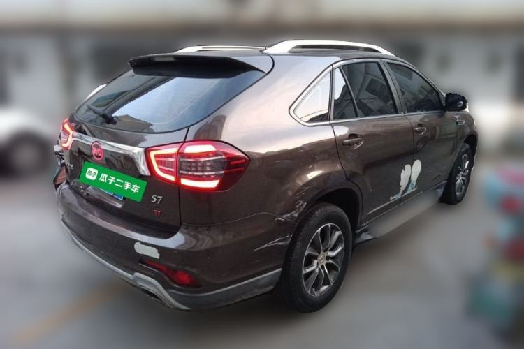 Used BYD S7 2017 1.5T Manual Luxury Model Rear Right 45 Deg